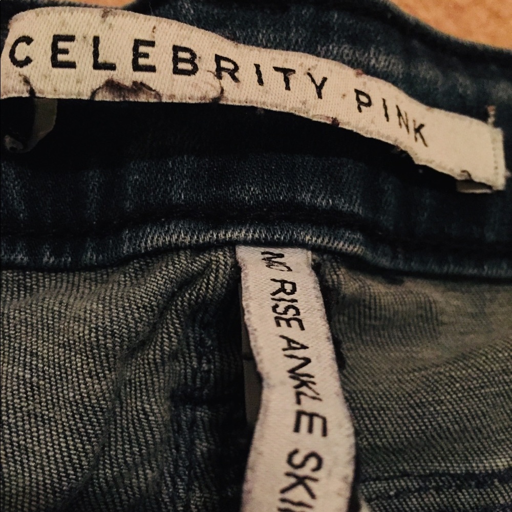 Ankle jeans